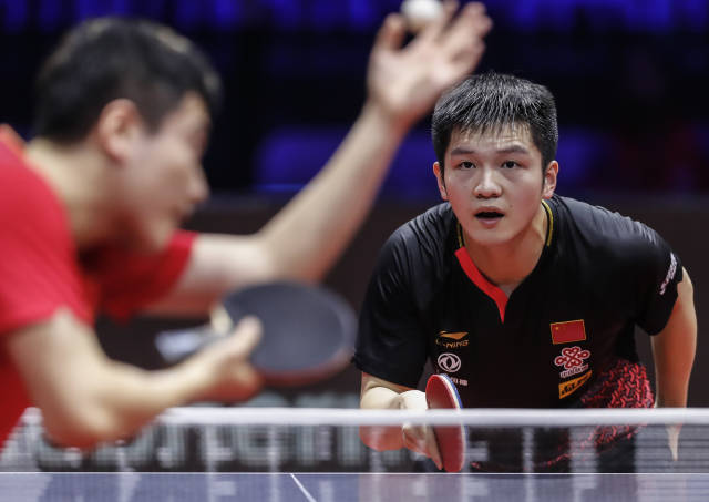 幽默背后的 幽默背后的